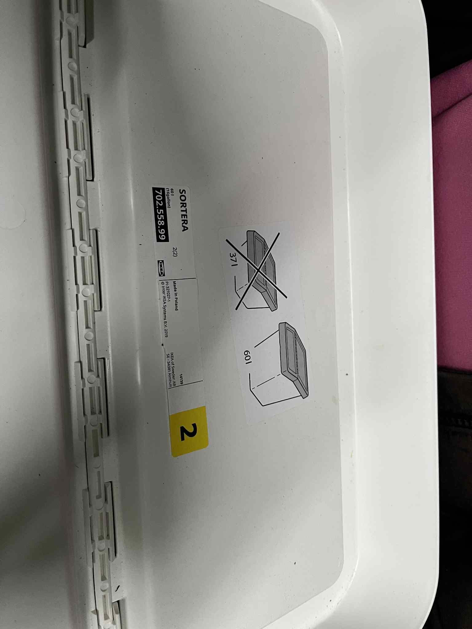 Pojemniki do segregacji odpadów 60L-3 szt