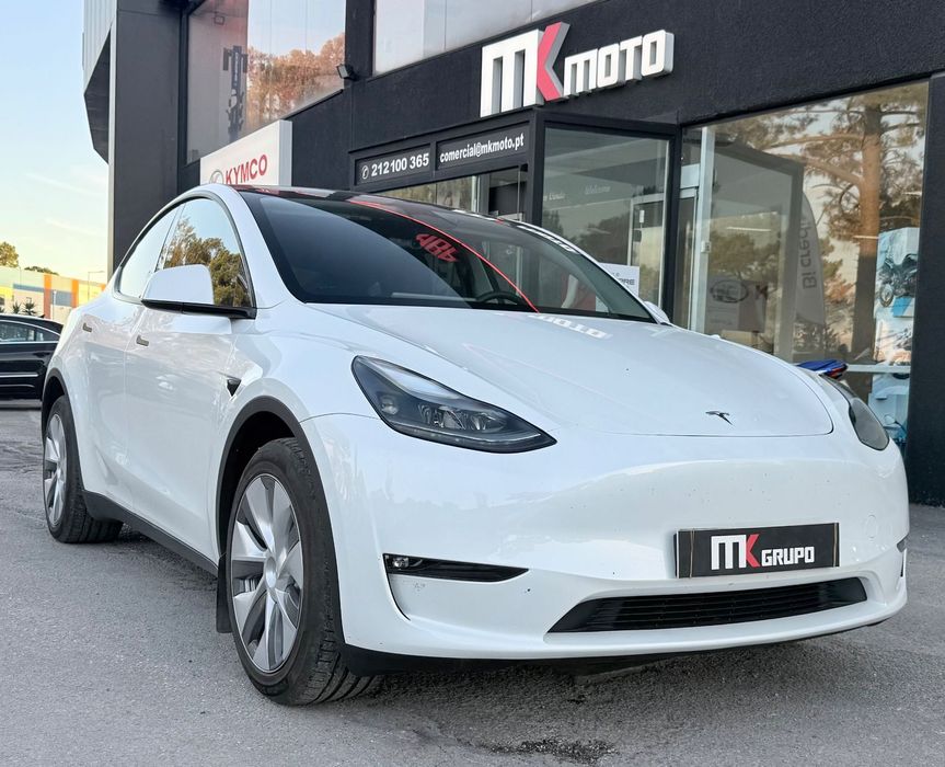 Tesla Model Y Long Range Dual Motor AWD