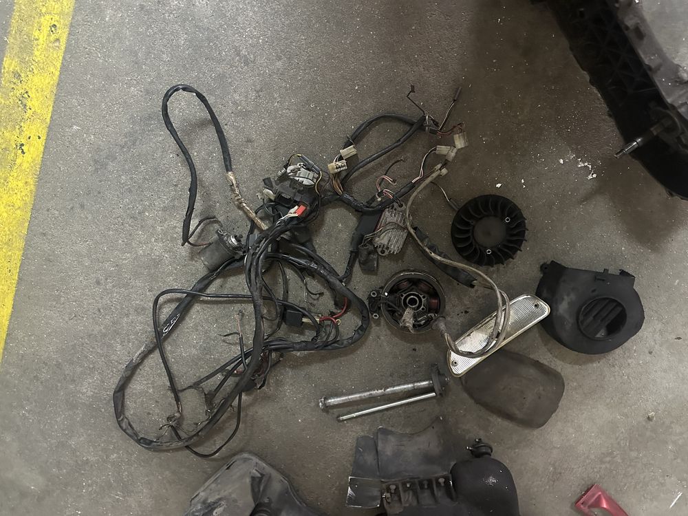 Material typhoon 50cc
