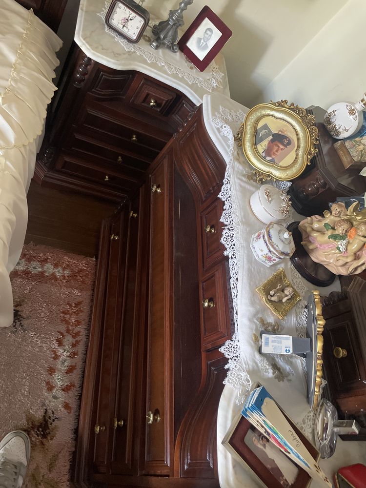 Mobilia de quarto antiga vintage em belissimo estado