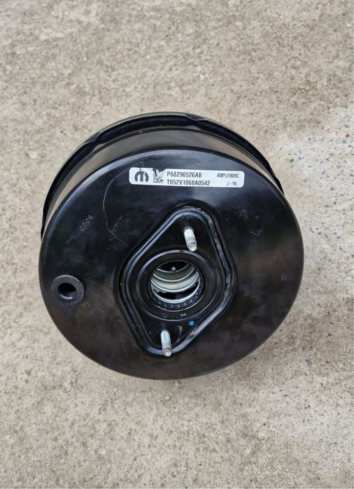 Вакуумний підсилювач Jeep Cherokee KL рест 2018 2019 2020 2021 вакуум