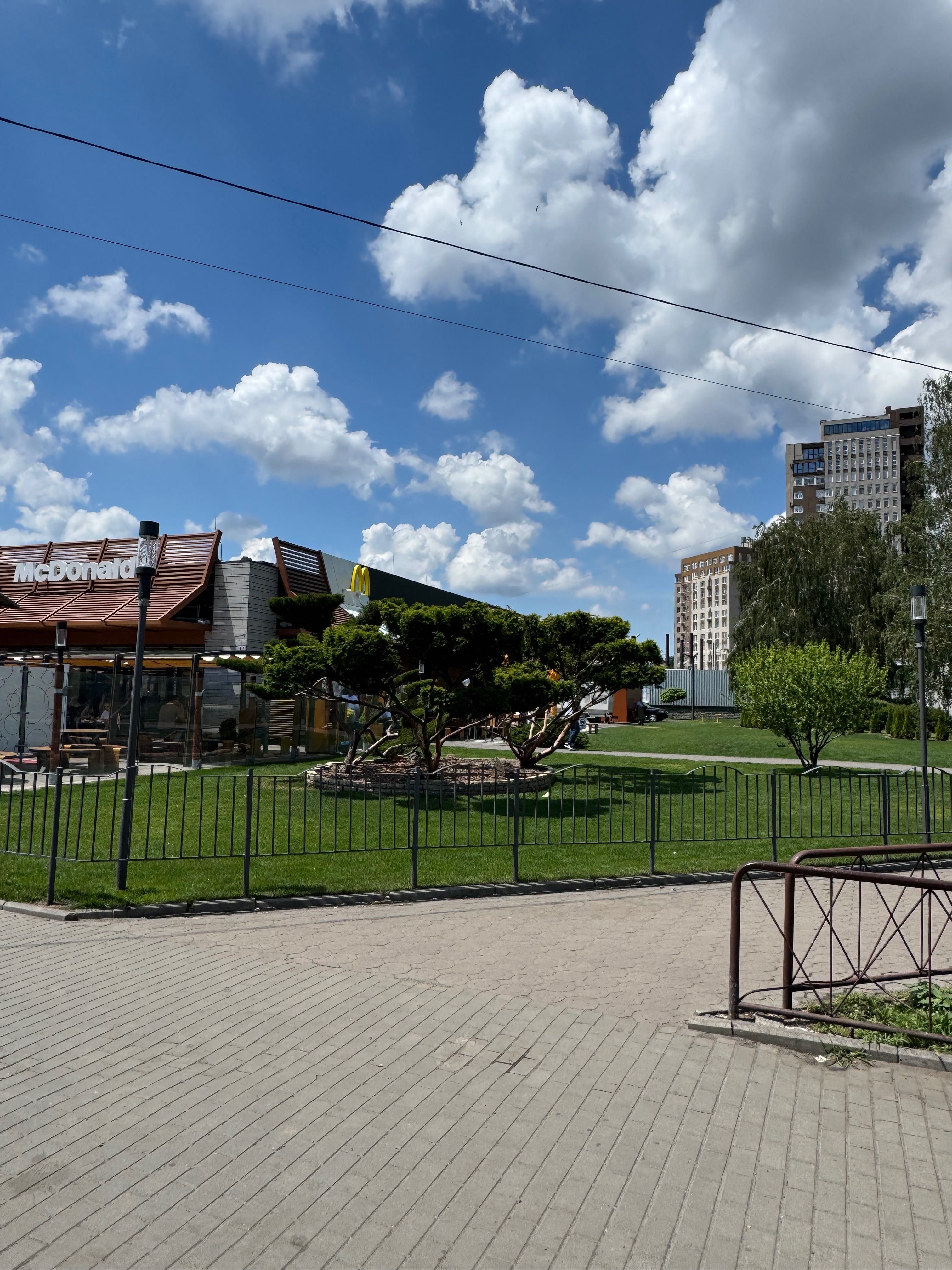 Продам ЖК Воронцовский 3 ком квартиру, новострой левый берег Воронцова