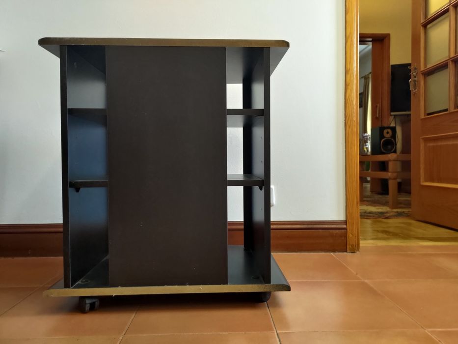 Movel para aparelhagem ou TV