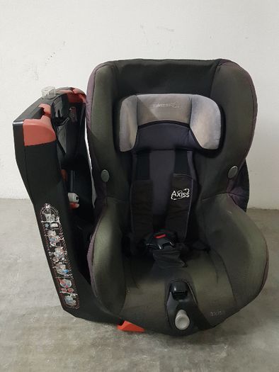 Cadeira de bébé/criança da Chicco para carro