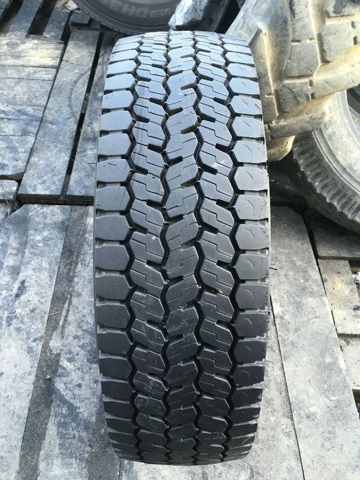 215/7517.5 Michelin X Multi D napęd