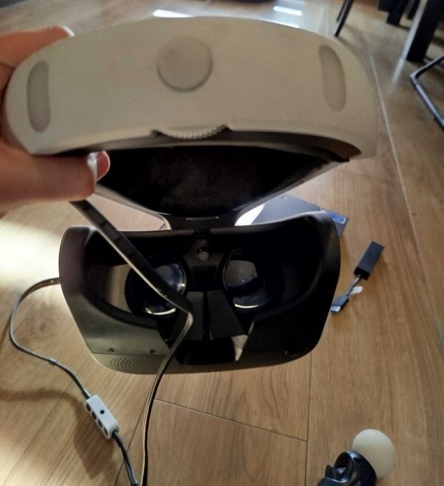 PlayStation VR - Okulary + Kamera + 2 Kontrolery Move