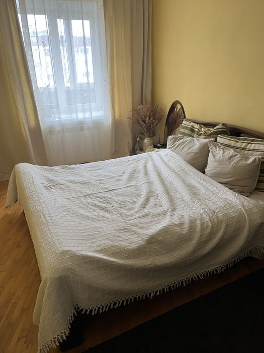 Покривало, плед з китицями