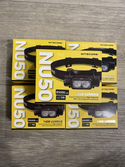 Налобний ліхтар Nitecore NU50 з акумулятором
