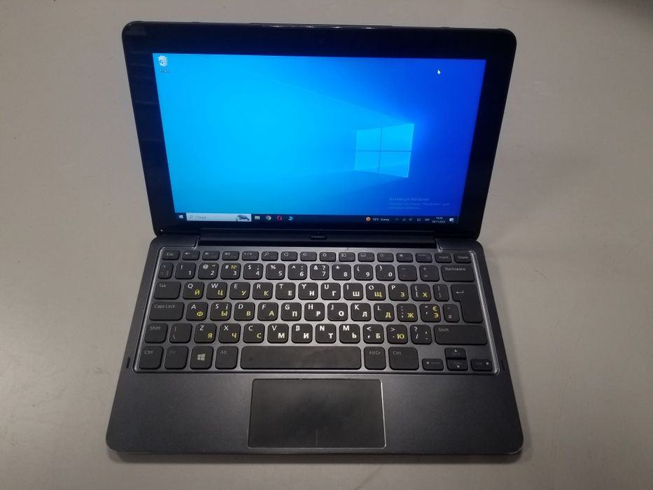 Dell Venue 11 pro 7130 vPro Ноутбук (планшет з клавіатурою)