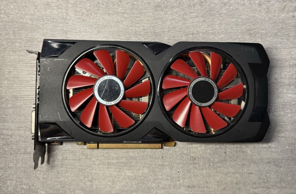Видеокарта XFX RX 470 8gb обслуженная