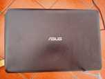Computador da Asus que mal foi usado