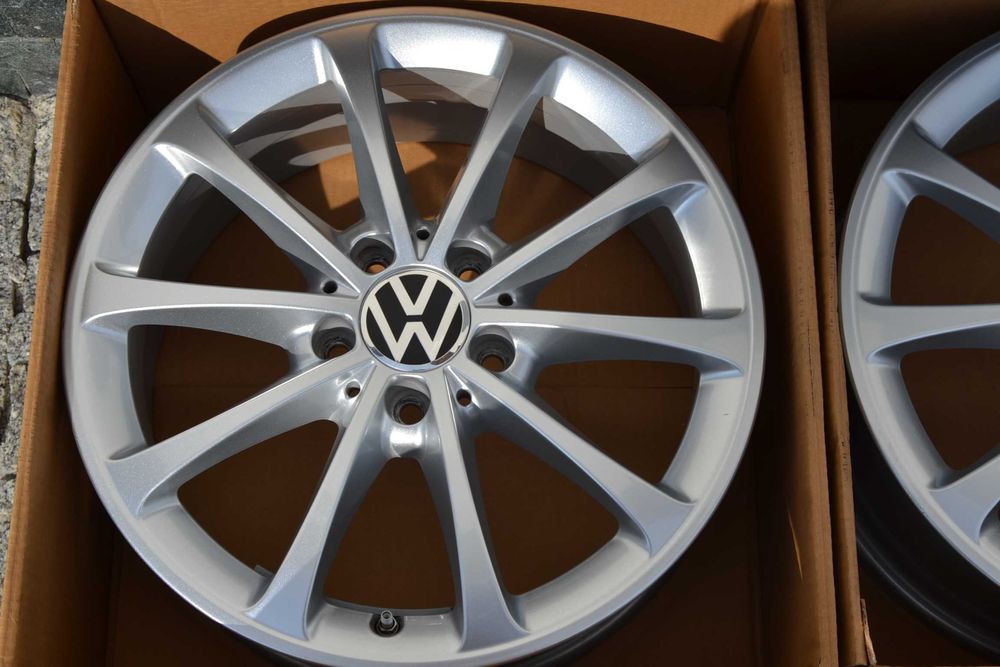 Felgi Skoda Karoq Octavia III IV Superb Yeti 17" VW Passat B7 B8 GOLF
