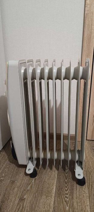 Продам обігрівач Cameron 2000W на 9 секцій з тепловентилятором