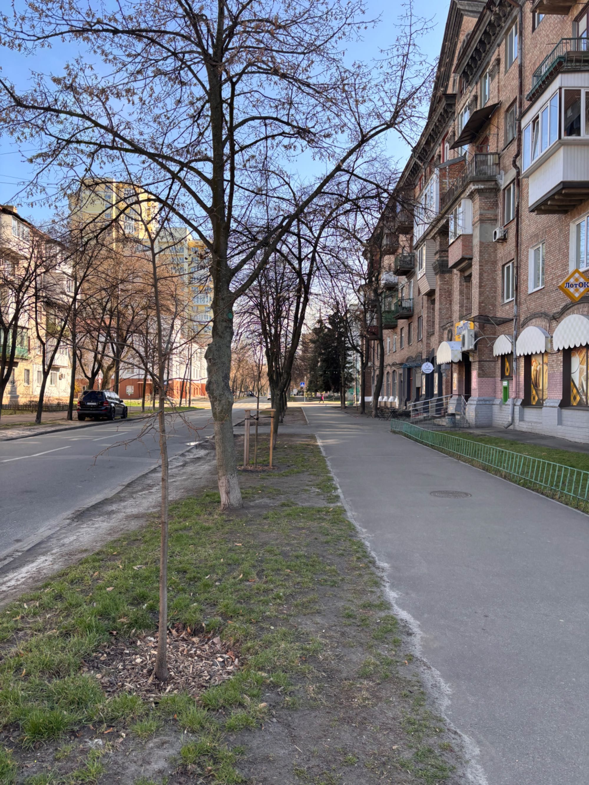 Продам кімнату в комунальній квартирі Дарницький