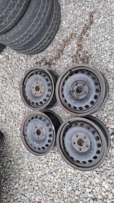 Felgi stalowe VW Golf V Touran Octavia II  15" 5x112  ET47 6Jx15