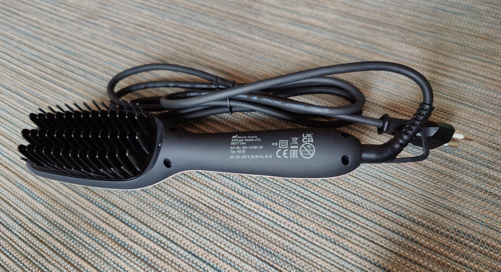 Escova alisadora de cabelo BEURER HS 60