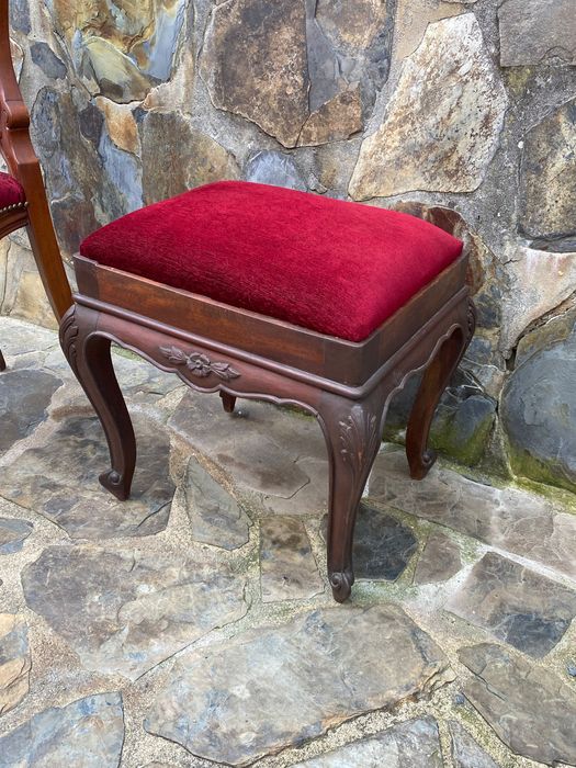 Cadeira Madeira Maciça Nobre Centenária Veludo Vermelho