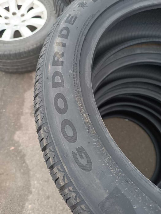 Goodride 225/50 R18 95W Z-401 All-s