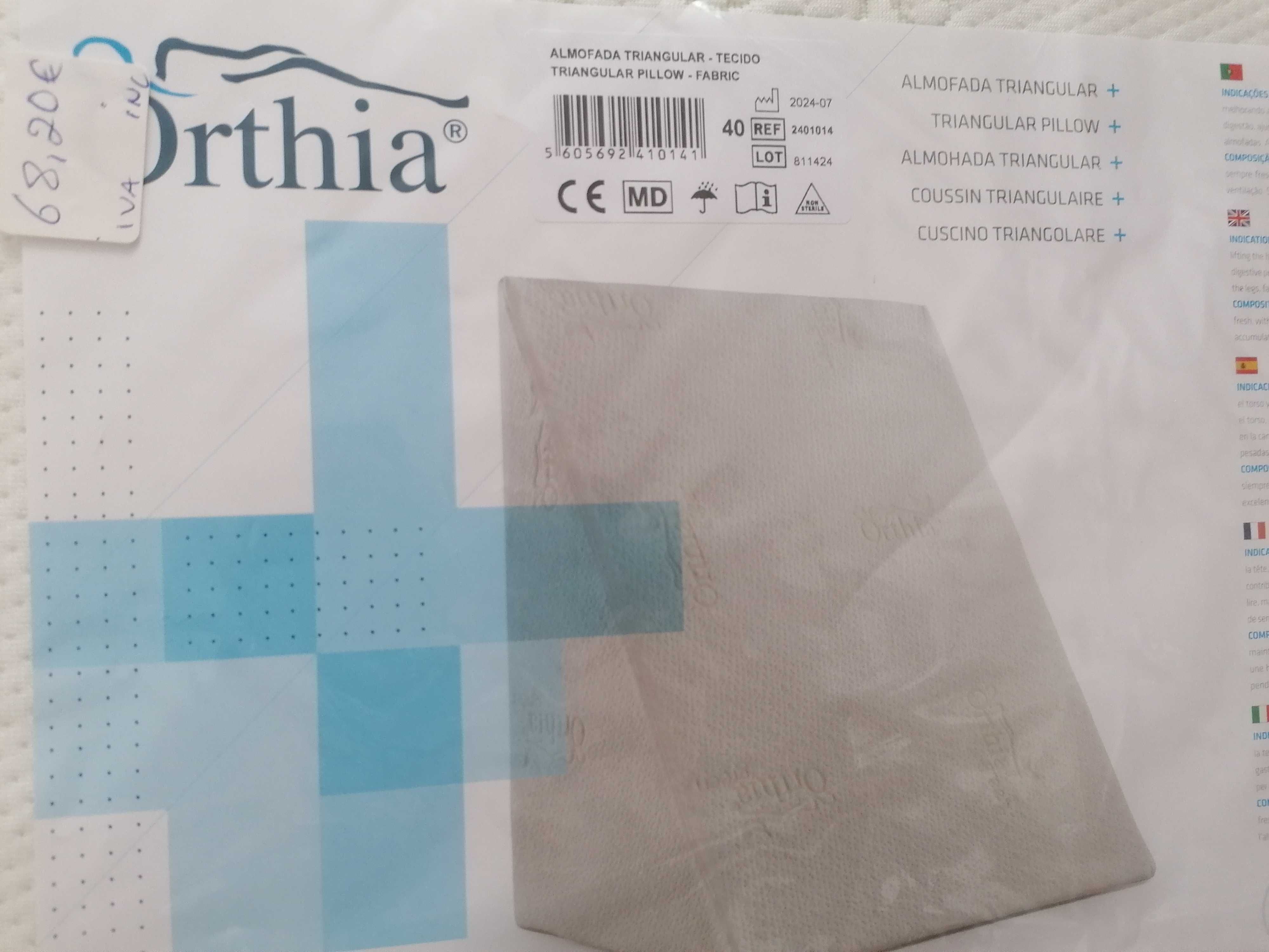 Almofada Triangular Orthia Green
