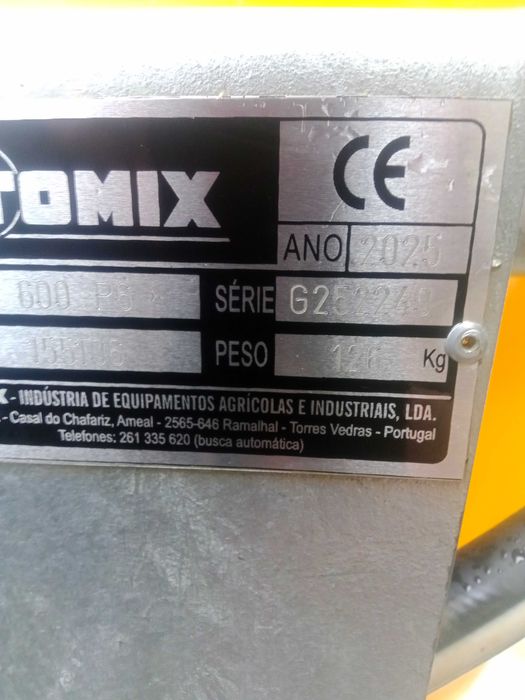 Pulverizador tomix de 600l