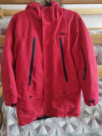 Куртка зимова Reserved  158 р