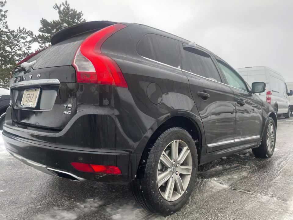 2017 Volvo XC60 T5 Inscription