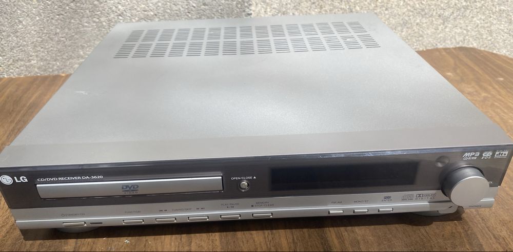 LG, com CD, Dvd, cd-R, radio surround e mp3