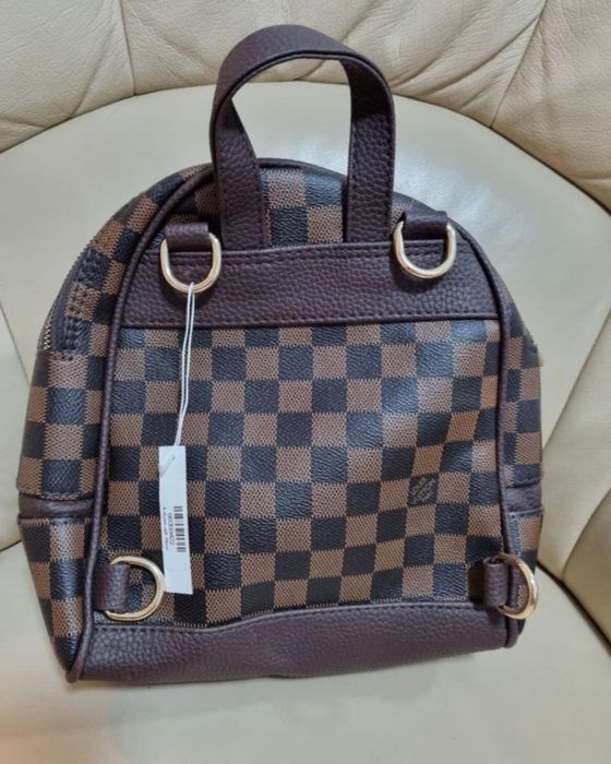 Brązowy piękny plecak damski nowy stylny Modny elegancki