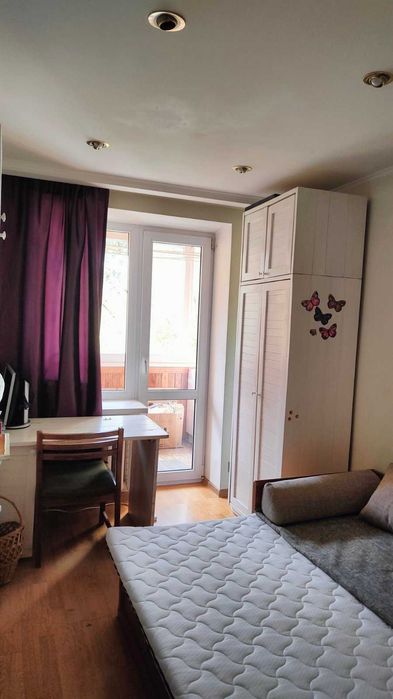 Продаж 2 кім.кв вул. Мазепи (початок), 3/9 цегла.