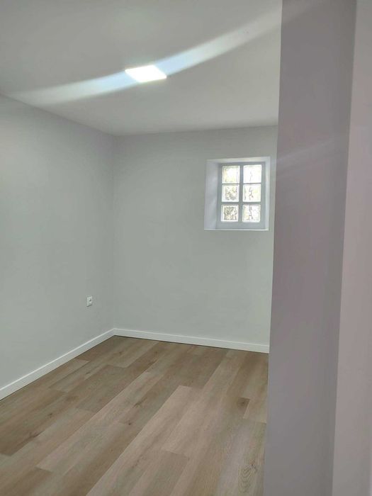 Arrenda-se Casa térrea – Tudo o que precisa a poucos minutos a pé