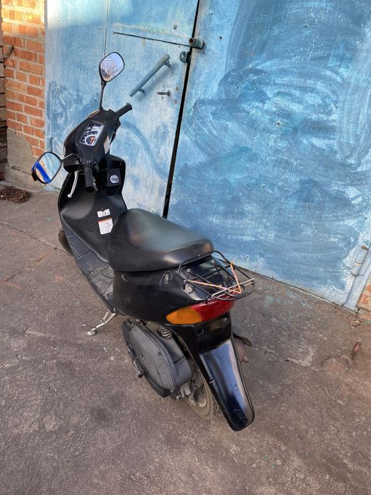 Скутер suzuki leds 2