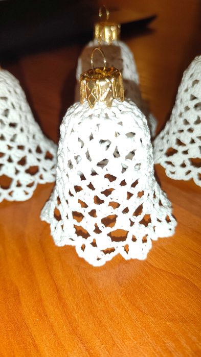 Ozdoby świąteczne na szydełku dzwonek