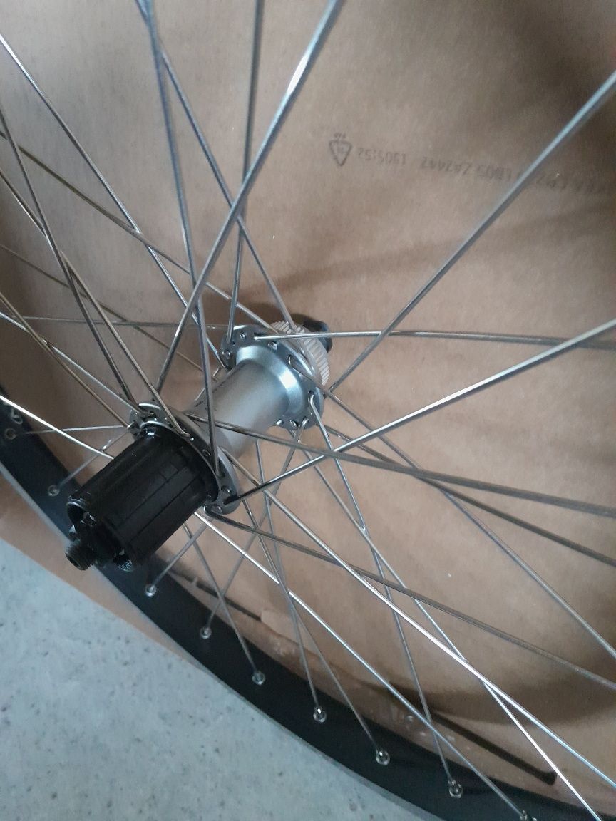 Kola 24" nowe Alexrims Shimano Dirt BMX 
Obr