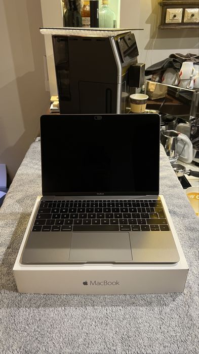 MacBook 12 Early 2016 bdb stan Warto