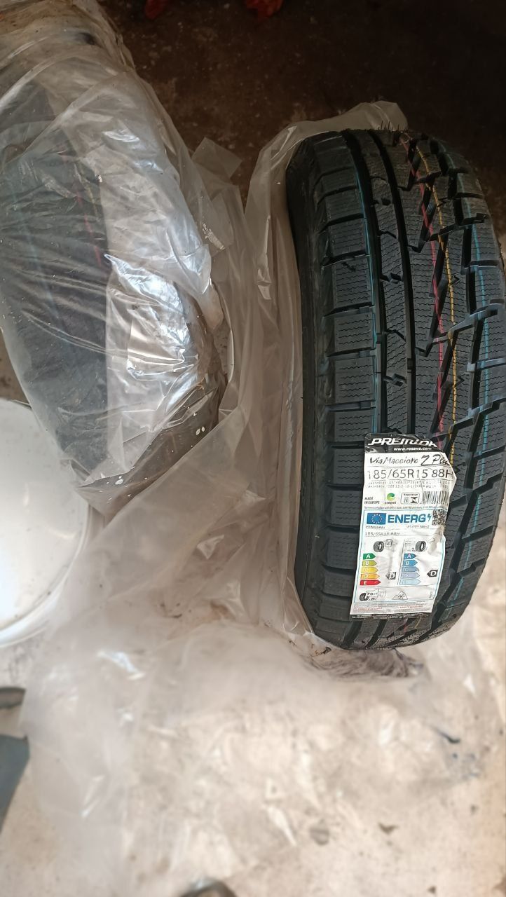 Шини зимні 185/65R15 88H