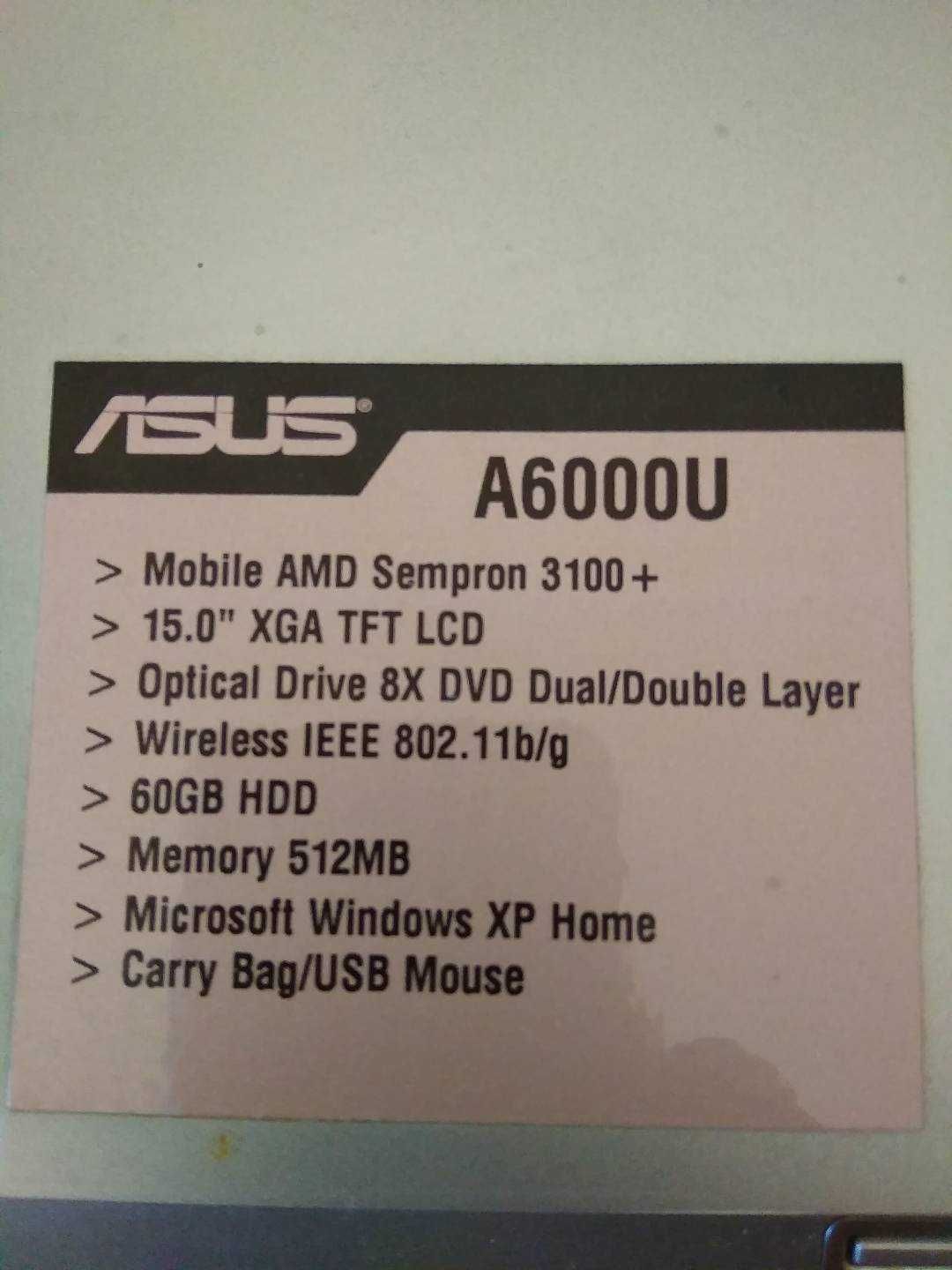Продам ноутбук Asus в отличном состоянии.Подсешая батарея.