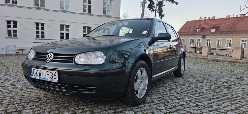 Volkswagen Golf AUTOMAT DWA KOMPLETY KÓŁ Podgrzewane Fotele Klimatyzacja Zadbany