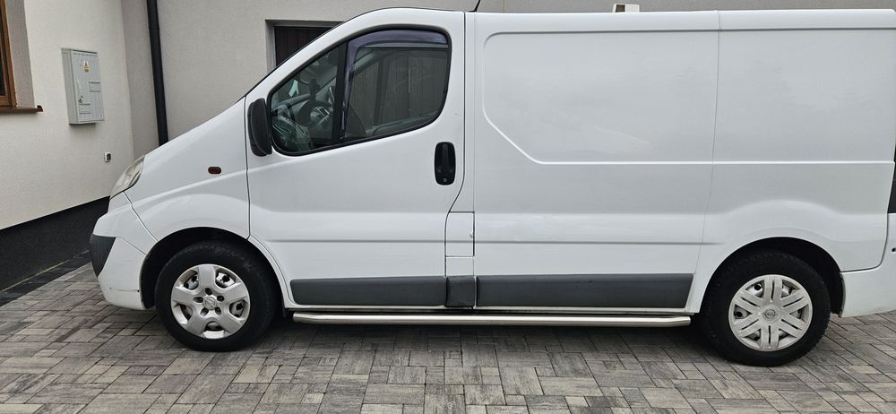 Opel vivaro 2.0 dci