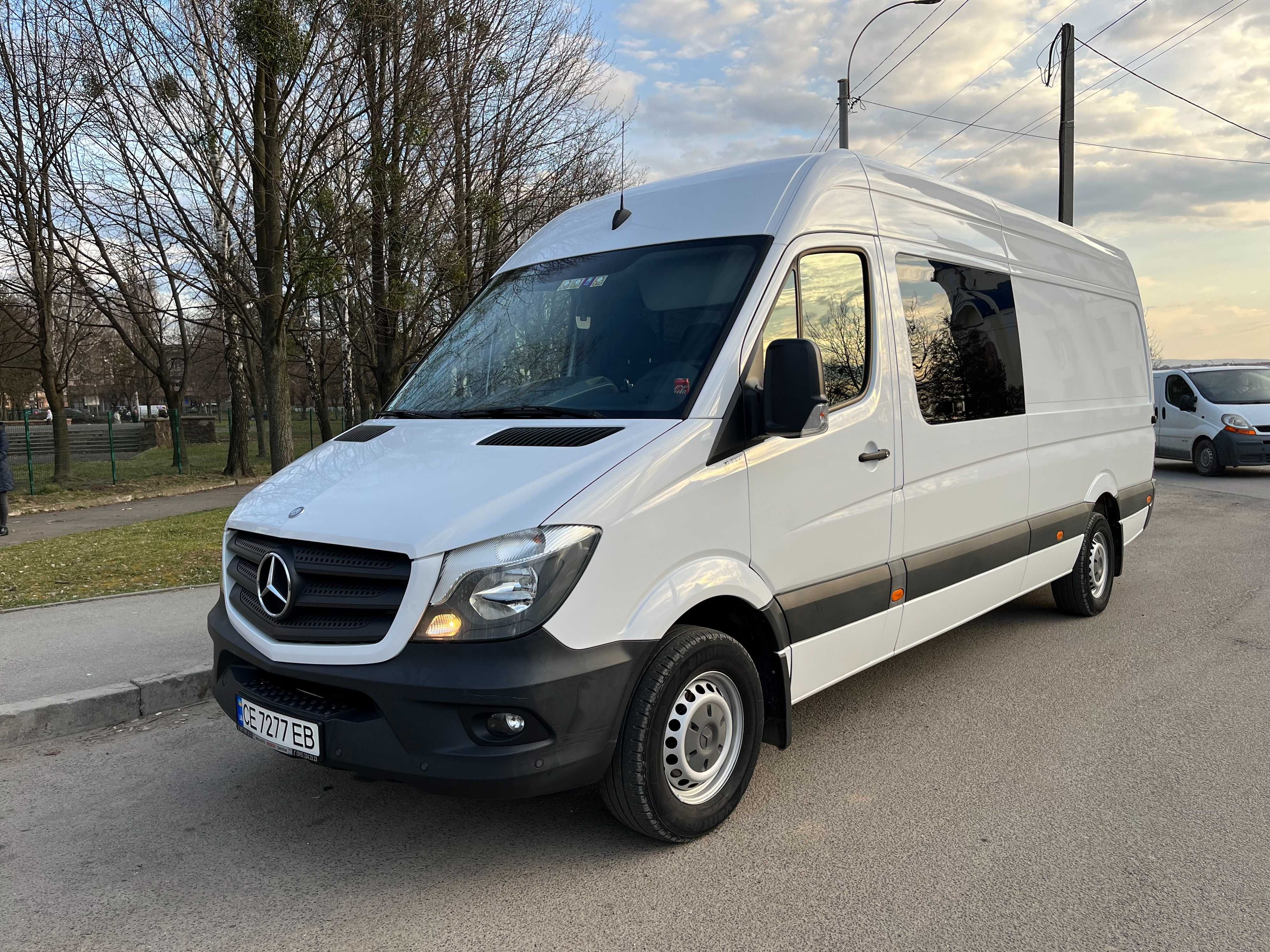 Mercedes Sprinter 319 3.0 2015р.в. Легковий 8+1 MAXI