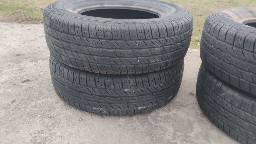 Opony 4x4 całoroczne