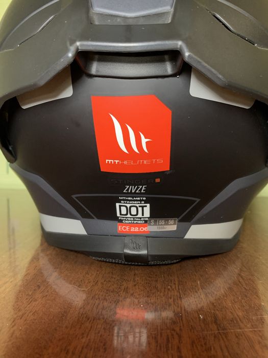 Мото шлем MT Stinger 2 размер S новый