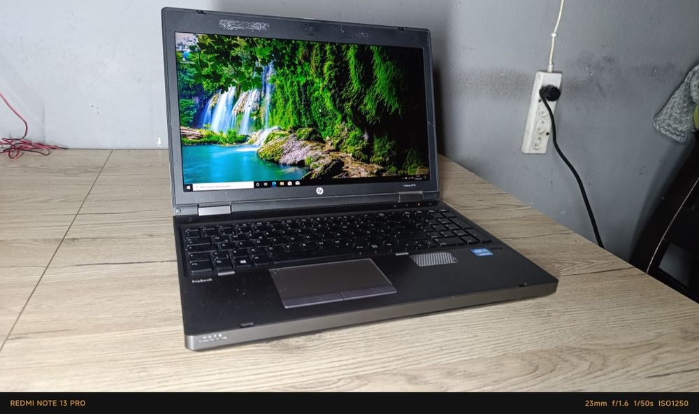 Laptop HP Intel i5 4x2.6ghz, ram 16 GB, ssd , bateria OK