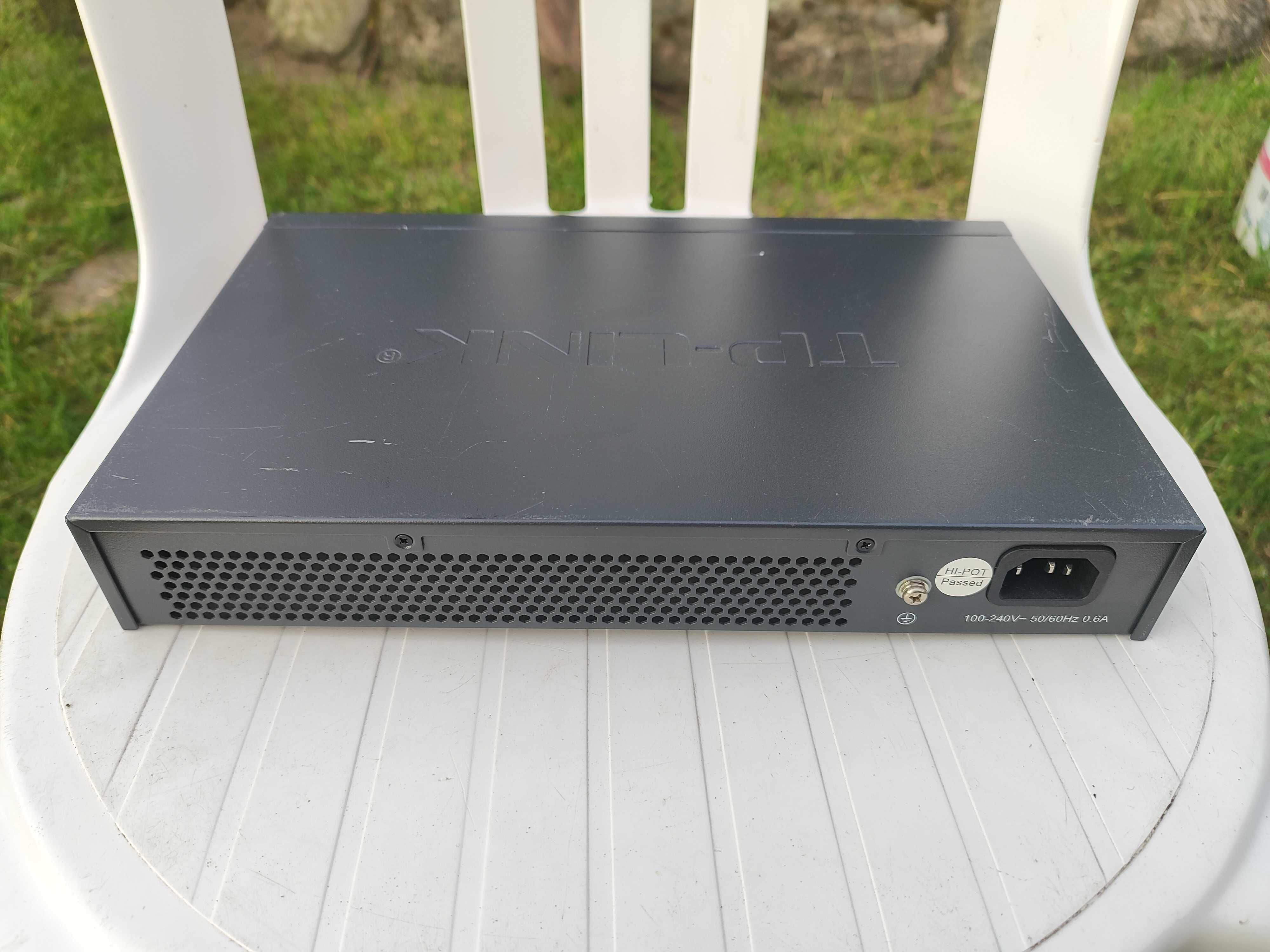 Switch TP-Link TL-SG1016D 16 portów gigabit