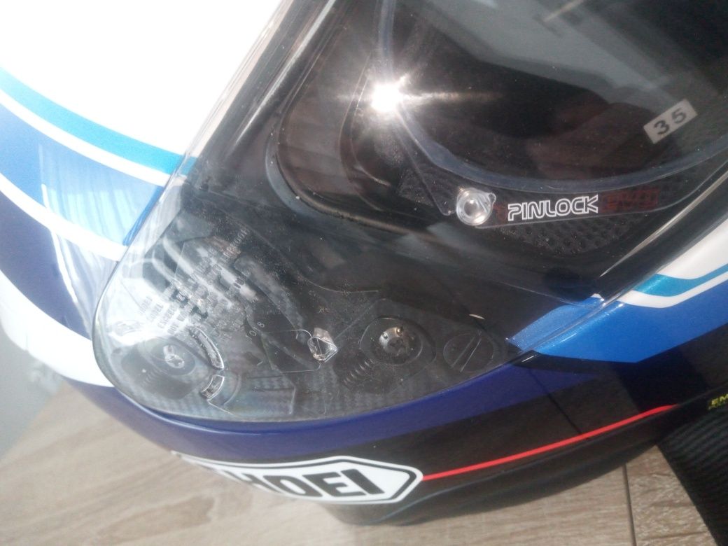 Kask motocyklowy shoei