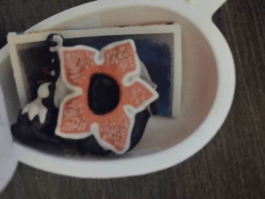 Дивні дива, ОСД, Kinder joy обмін