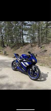 Yamaha yzf r125  A1