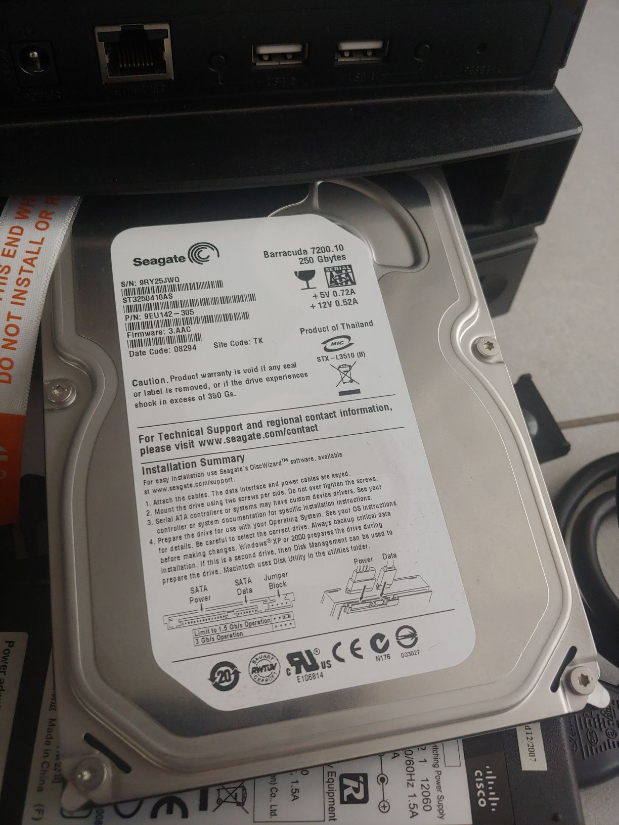 Serwer plików NAS Linksys NAS200 Cisco + 2 dyski