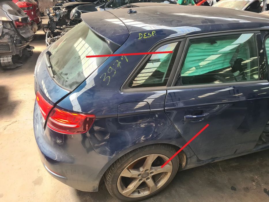 Painel trás direito AUDI A3 Sportback (8VA, 8VF)