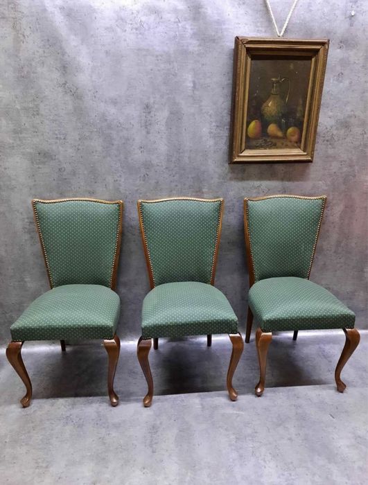 Krzesła ludwikowskie