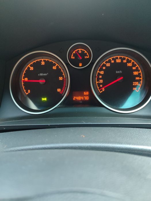 Опель Зефіра Б 2013 рік